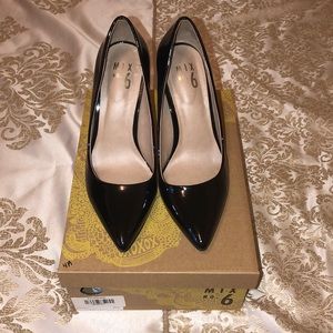 Mix No. 6 Black Heels